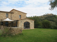 montalcino villas for rent