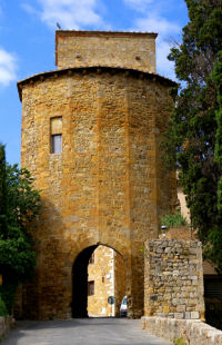 montepulciano villas for rent